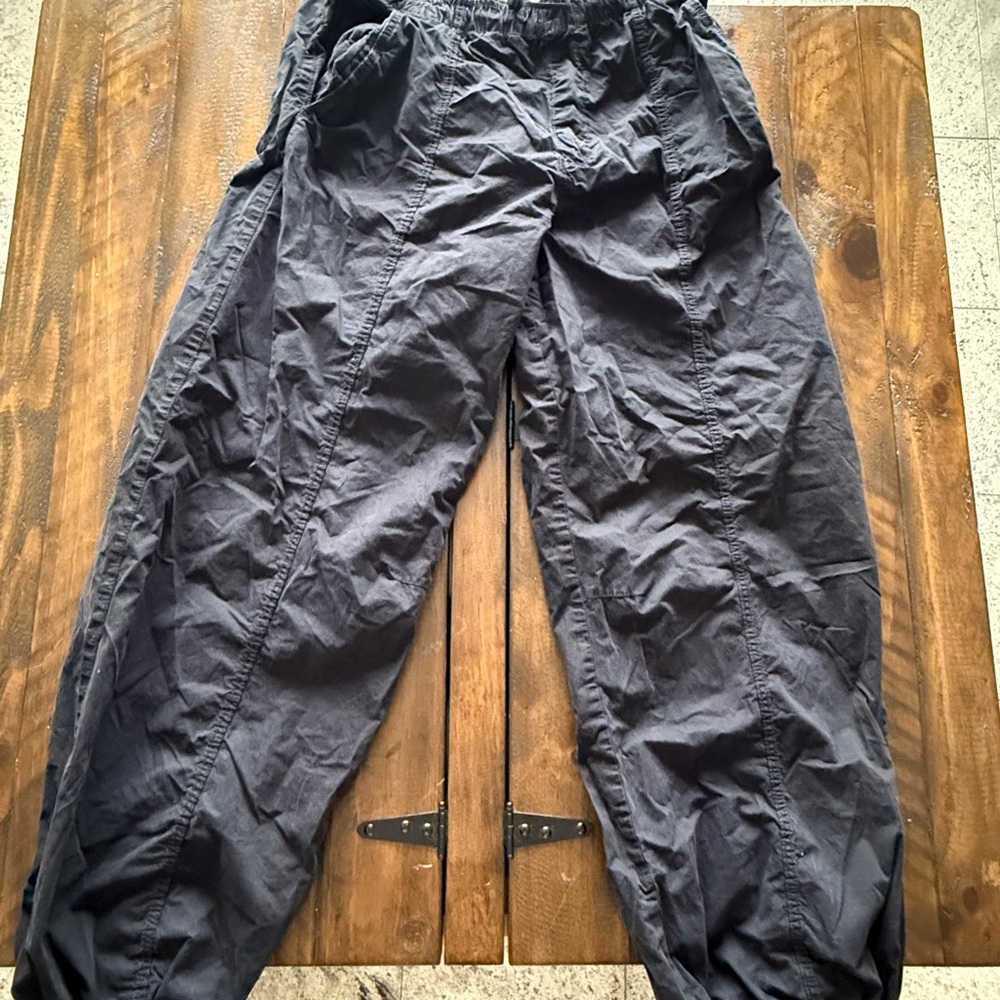 (Used-Good) Zara women cargo pants black
